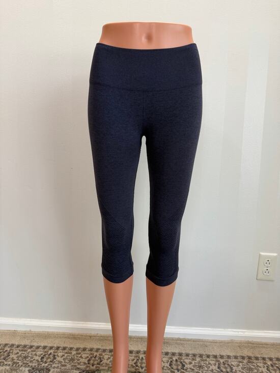 Lululemon Athletica Pants - Lululemon In The Flow Crop II Leggings Heathered Navy Blue Ruched Capri Sz 2